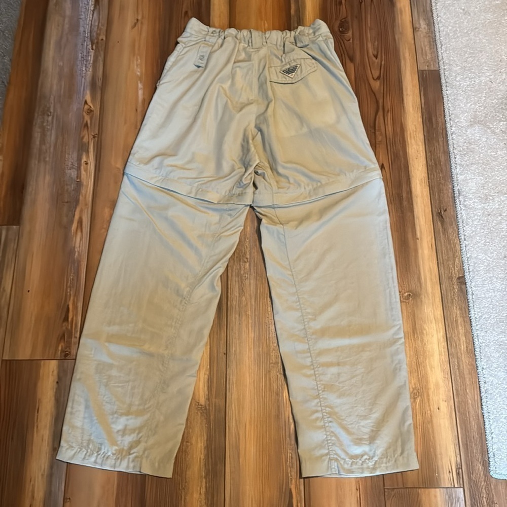 COLUMBIA PFG convertible cargo pants small